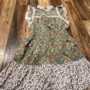 Paisley prairie dress Size M Universal Thread